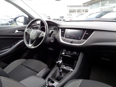 Opel Grandland - SE-U75870 