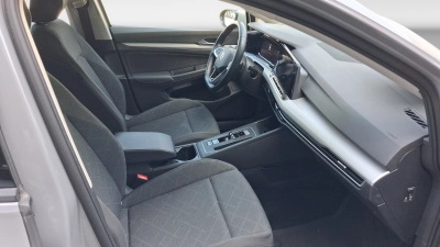 Volkswagen Golf - AU-U79392 