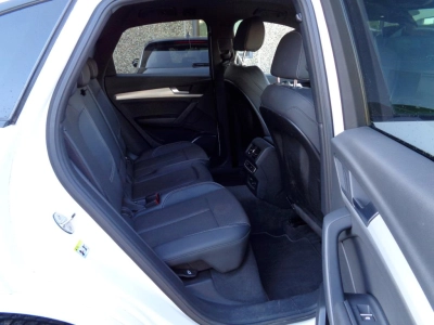 Audi Q5 Sportback - SE-U76059 