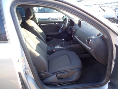 Audi A3 Sportback - SE-U77335 