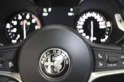 Alfa romeo Stelvio - AU-U75571 