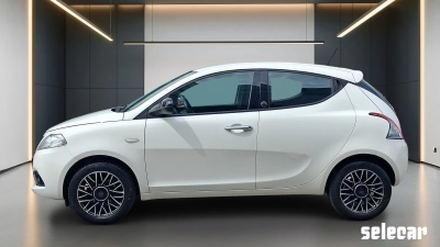 Lancia Ypsilon - SE-U79575 