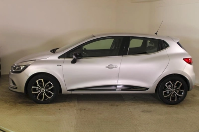 Renault Clio - AU-U77734 