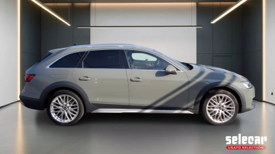 Audi A4 - SE-U75767 