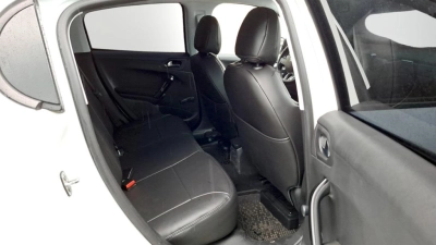 Peugeot 208 - SE-U79100 