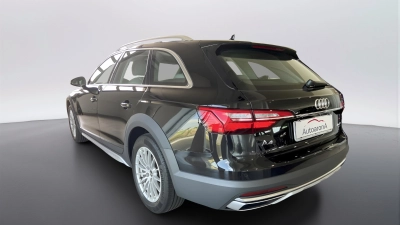 Audi A4 - AU-U70387 