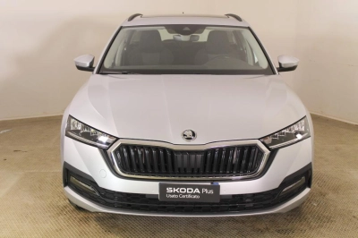 Skoda Octavia - AU-U77332 