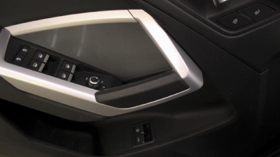 Audi Q3 Sportback - AU-U75435 