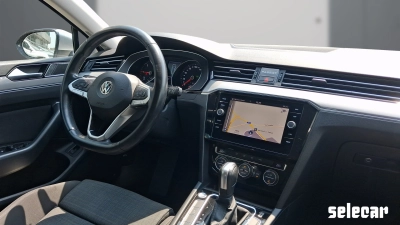 Volkswagen Passat - SE-U78887 