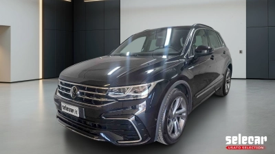 Volkswagen Tiguan - SE-U78505 