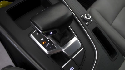 Audi A4 - AU-U78022 