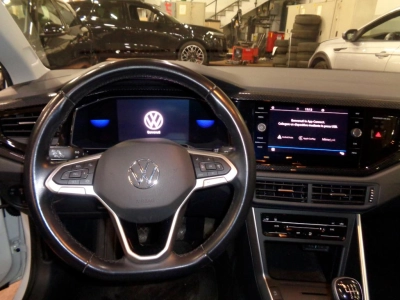 Volkswagen Polo - AU-U77965 