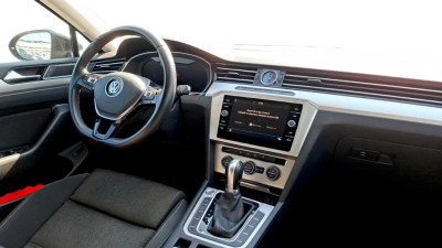 Volkswagen Passat - SE-U78116 