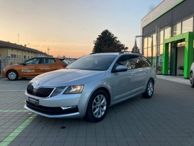 Skoda Octavia - AU-U70272 