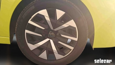 Peugeot 208 - SE-U77712 