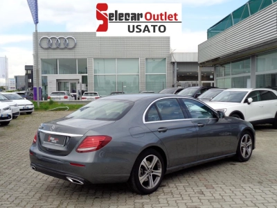 Mercedes-Benz Classe - SE-U74093 