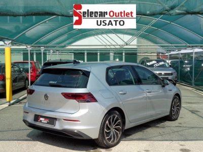 Volkswagen Golf - AU-U76467 