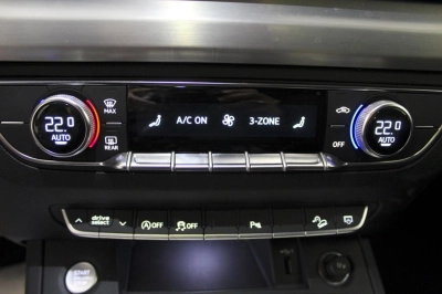 Audi Q5 Sportback - AU-U77842 