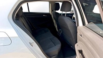 Volkswagen Golf - SE-U78307 