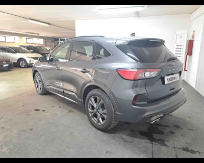 Ford Kuga - SE-U74699 