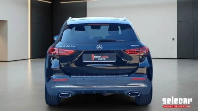 Mercedes-Benz GLA-H247 - SE-U79291 