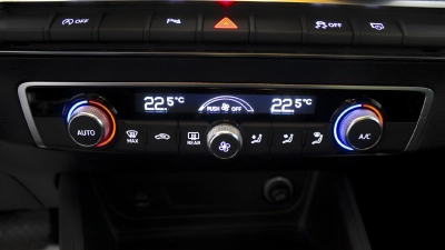 Audi Q2 - AU-U78883 