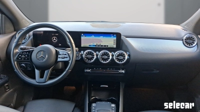 Mercedes-Benz GLA-H247 - SE-U79479 