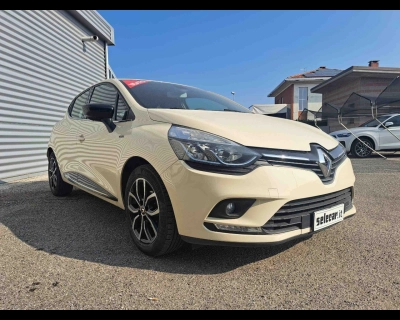 Renault Clio - SE-U77008 