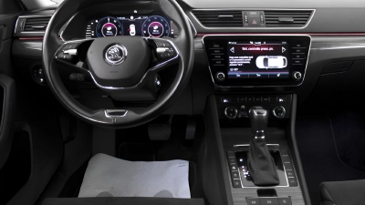 Skoda Superb - AU-U74777 