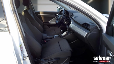 Audi Q3 - SE-U71233 