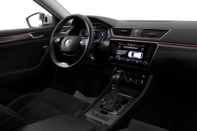 Skoda Superb - AU-U74777 