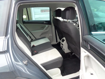 Volkswagen Tiguan - SE-U76582 