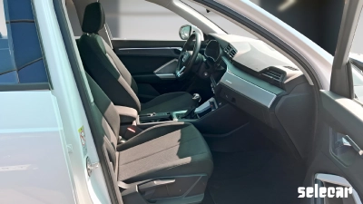 Audi Q3 - AU-U79282 