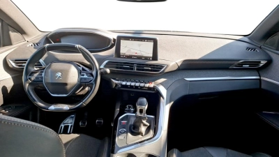 Peugeot 3008 - SE-U74261 