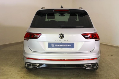 Volkswagen Tiguan - AU-U76328 