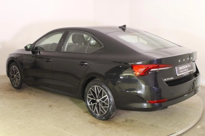 Skoda Octavia - AU-U73124 