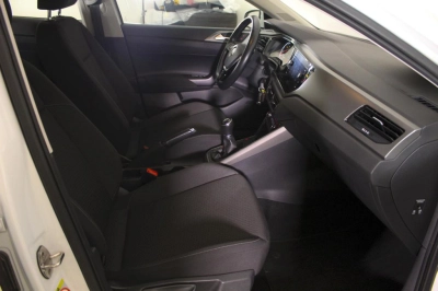 Volkswagen Polo - AU-U77943 