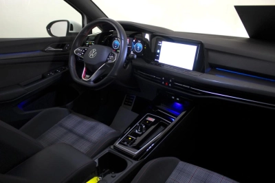 Volkswagen Golf - AU-U77720 