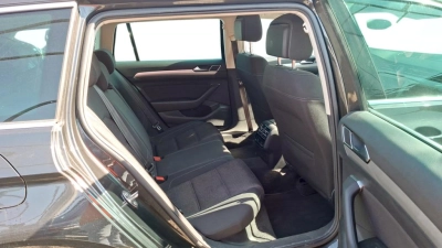 Volkswagen Passat - SE-U78116 