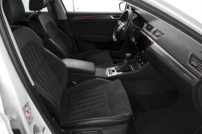 Skoda Superb - AU-U74777 