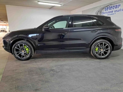 Porsche Cayenne - SE-U71599 