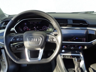 Audi Q3 - SE-U76558 
