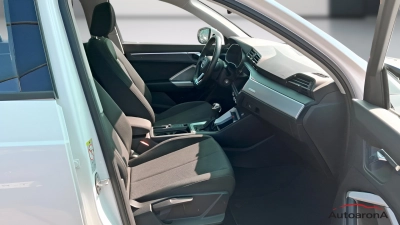 Audi Q3 - AU-U79282 