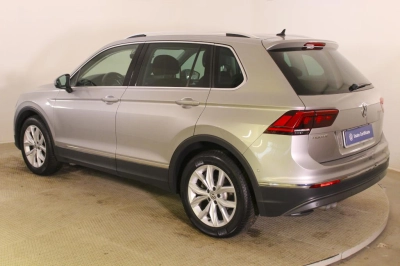 Volkswagen Tiguan - AU-U77938 