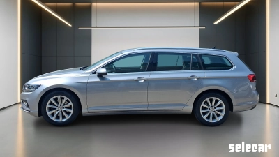 Volkswagen Passat - SE-U78887 
