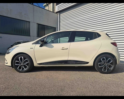 Renault Clio - SE-U77008 