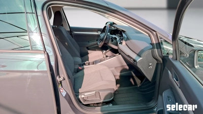 Volkswagen Golf - SE-U79096 