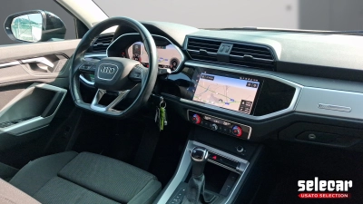 Audi Q3 - SE-U79329 