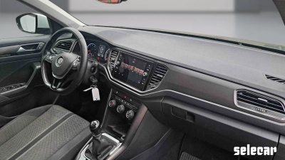 Volkswagen T-Roc - SE-U77755 
