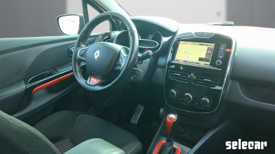 Renault Clio - SE-U80208 